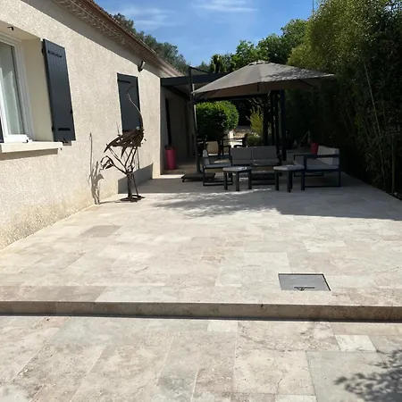 Gia Alès